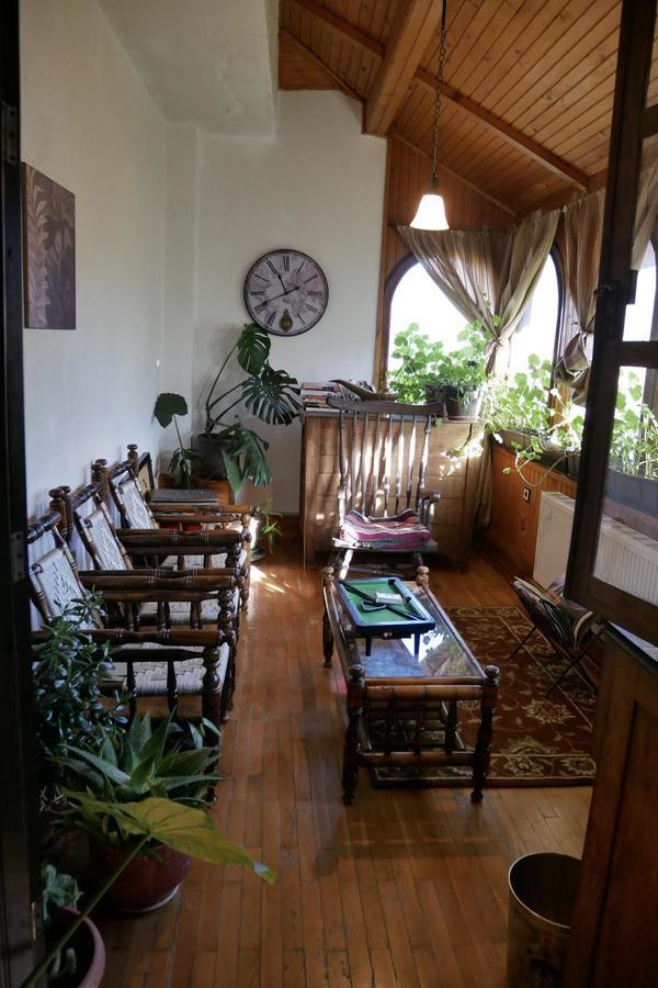 Castle Cottage Bed & Breakfast 贝洛格拉奇 外观 照片